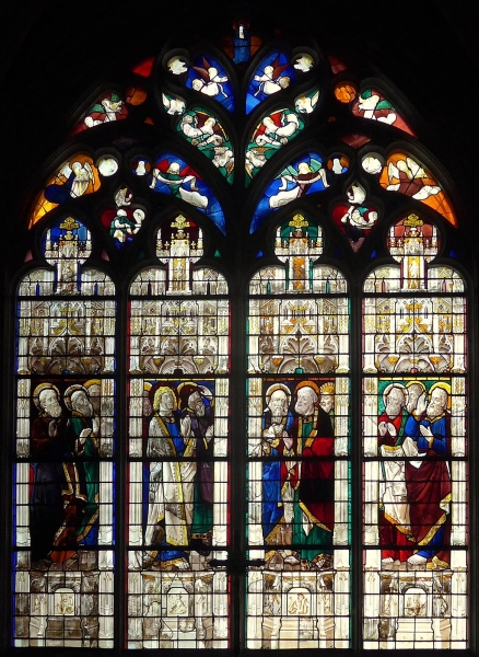 Glas-in-loodraam in de kathedraal van Bourges. Arie M. den Toom via Wikimedia commons, CC BY-SA 4.0
