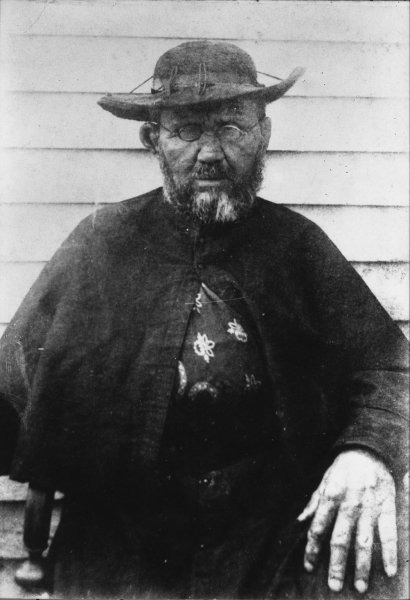Portret van Damiaan, 1889, door William Brigham. Wikimedia Commons, publiek domein.