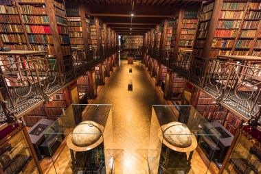 Erfgoedbibliotheek Hendrik Conscience, Nottebohmzaal. VISITFLANDERS via Flickr.com, CC BY-NC-ND 2.0