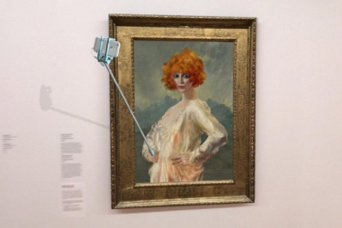 Augmented Reality in museums AGO Toronto / ReBlink