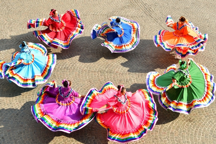 Oogstfeest De Pikkeling - Grupo Folklórico de México Alianza. Herman.vandenbroeck - Own work via Wikimedia Commons, CC BY-SA 4.0